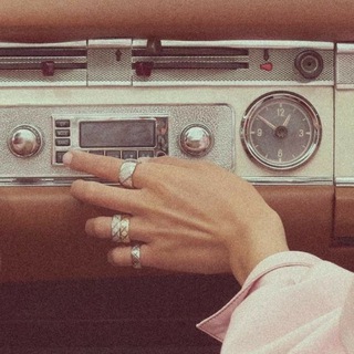 retro vibes 📻