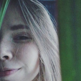 Вика дизайнит